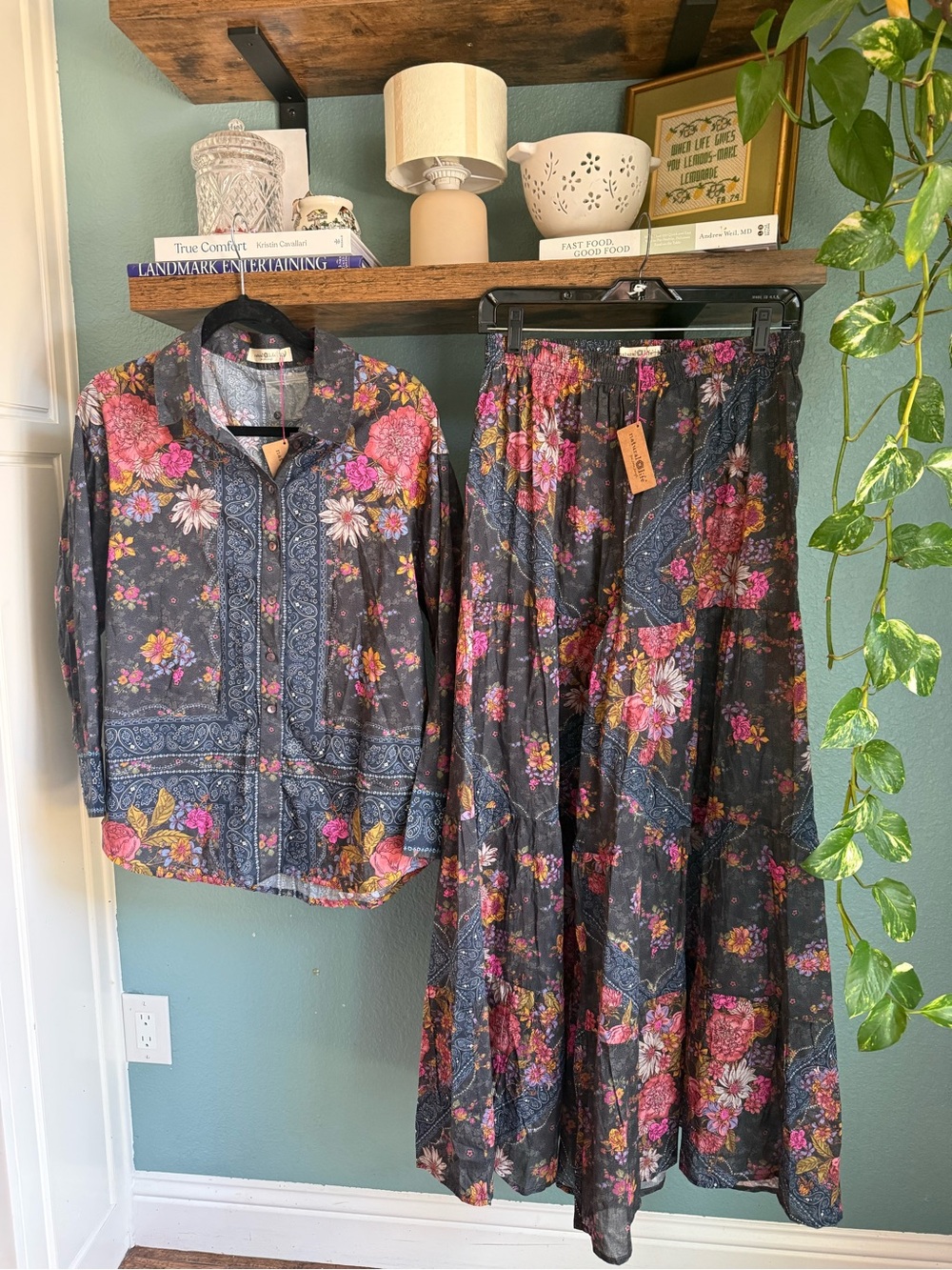 NWT Natural Life Barcelona Button Down & Patti Palazzo Pants Floral Cotton Set